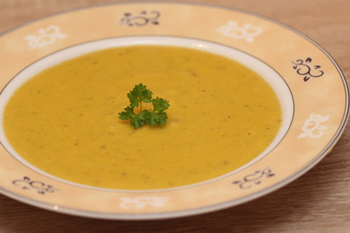 Thermomix Erbsensuppe