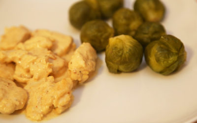 Hähnchenbrust mit Rosenkohl mit rockcrok