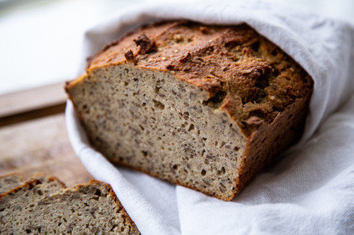 Pampered Chef Zauberkasten Buchweizen Körner Brot fertig