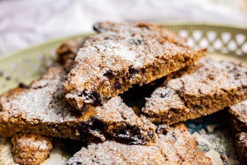 Leckere Heidelbeer Scones auf der White Lady von Pampered Chef