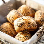 Pampered Chef Dinkel-Joghurt-Brötchen