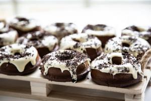 Pampered Chef Oreo-Donuts fertig gebacken
