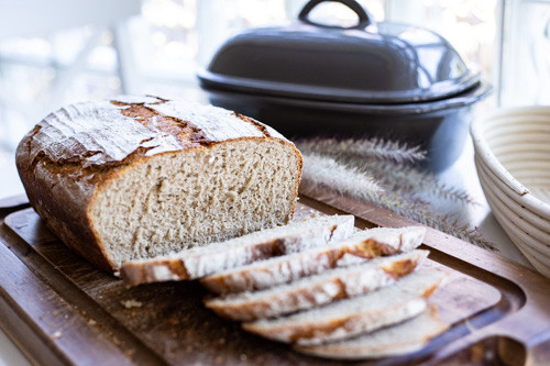 Pampered Chef Bauernbrot geschnitten