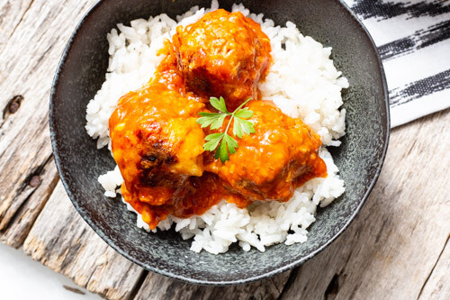 Pampered Chef Albondigas in Tomatensauce in runder Stoneware