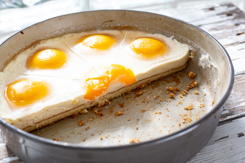 Pampered Chef Spiegeleikuchen angeschnitten