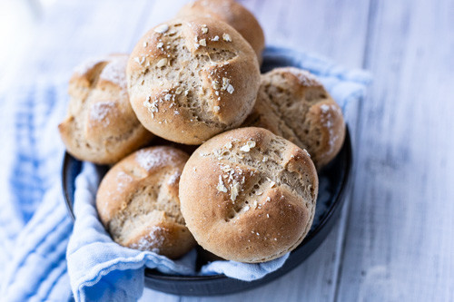 Pampered Chef Vollwert-Mischbrötchen 