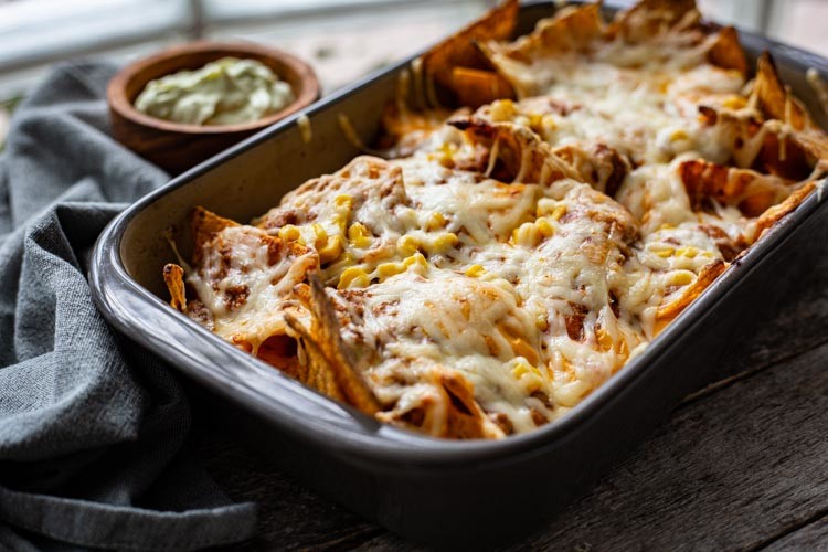 Pampered Chef Nachos mit Hack und Käse überbacken