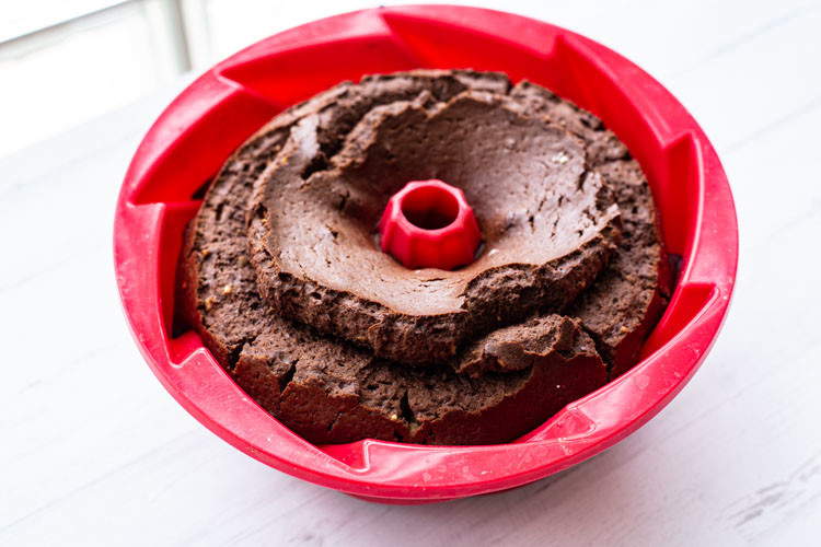 Thermomix Schokoladen-Orangen-Kuchen in Swirlform fertiggebacken