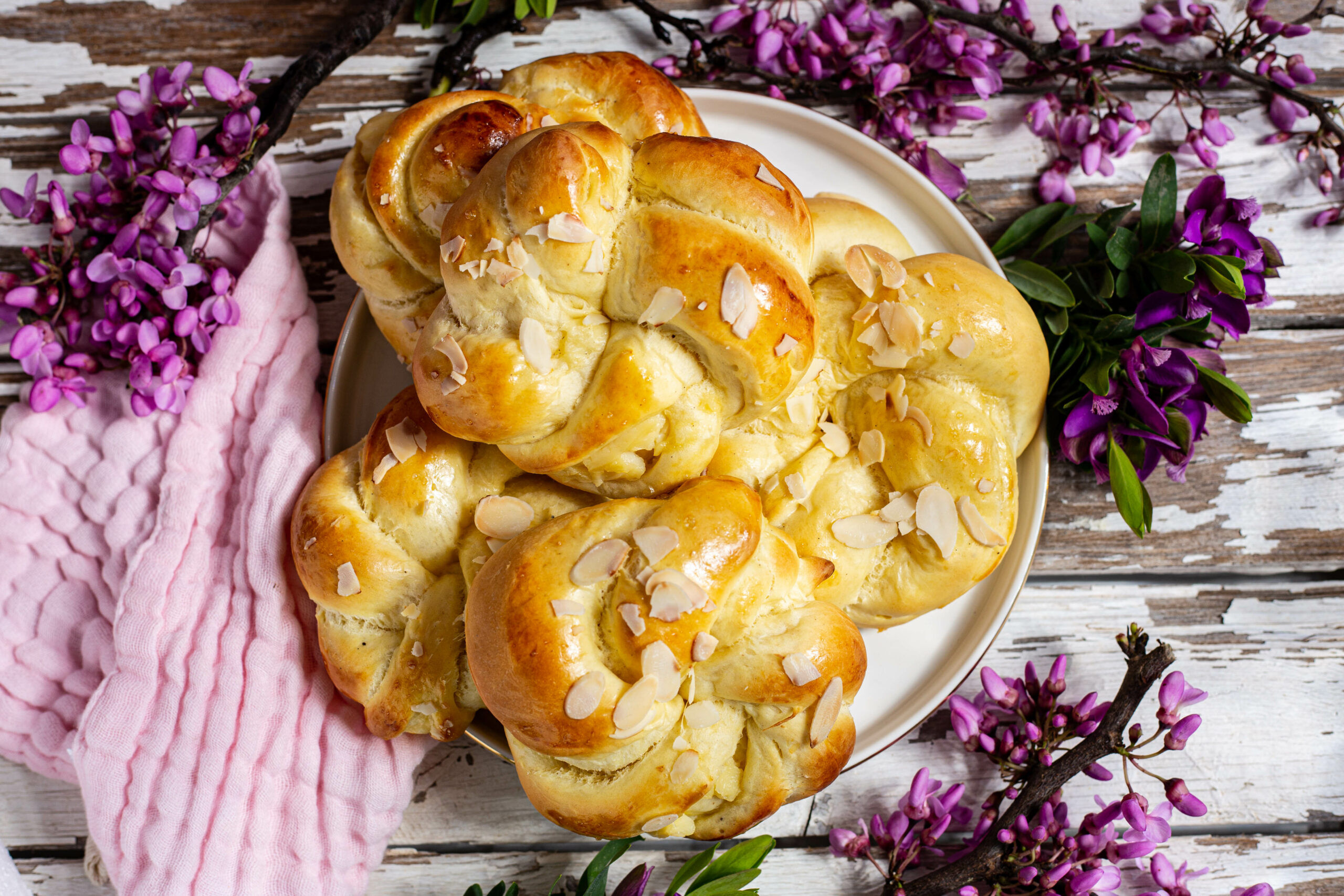 Mega-softe Hefe-Kringel mit Vanillefüllung mit dem Thermomix