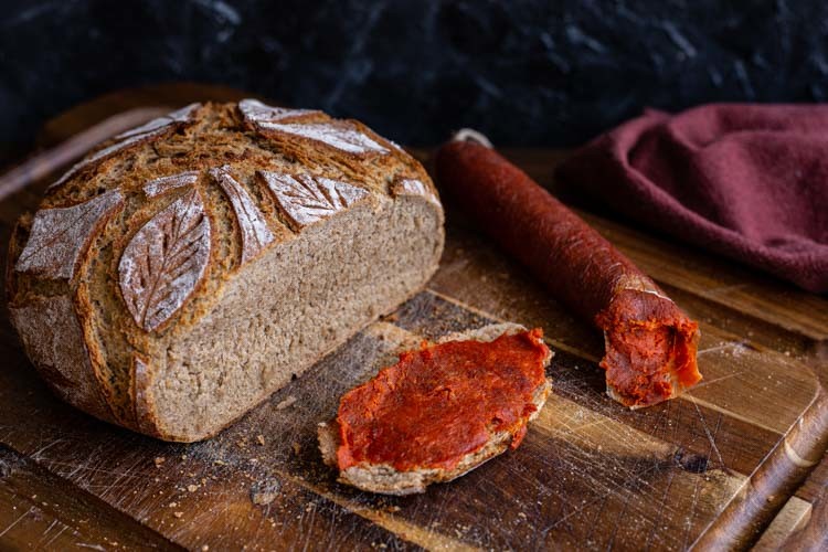 Pampered Chef Roggen-Weizen-Mischbrot Marratxí mit Sobrasada