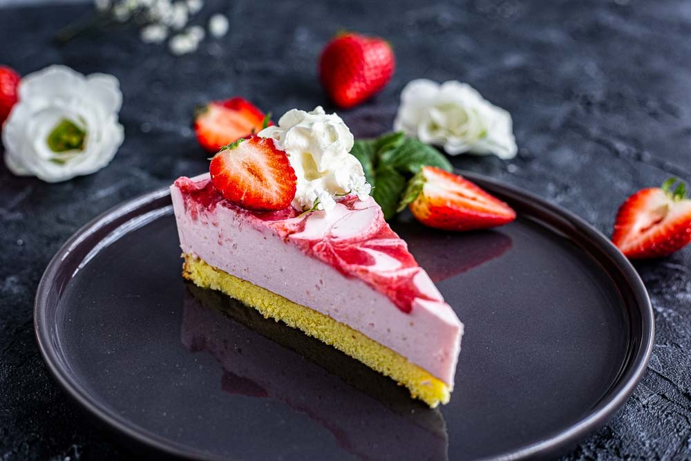 Die Erdbeer-Quark-Torte ist ein leichter Genuss aus dem Thermomix