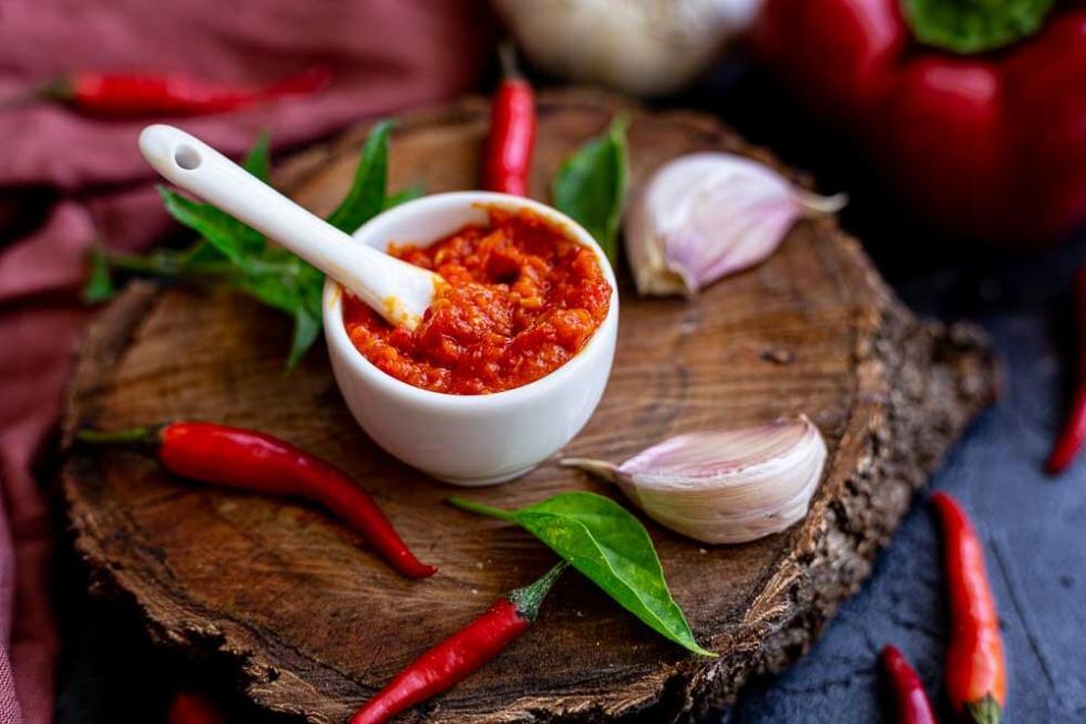 Scharfe ChiliPaste im Thermomix selbst hergestellt
