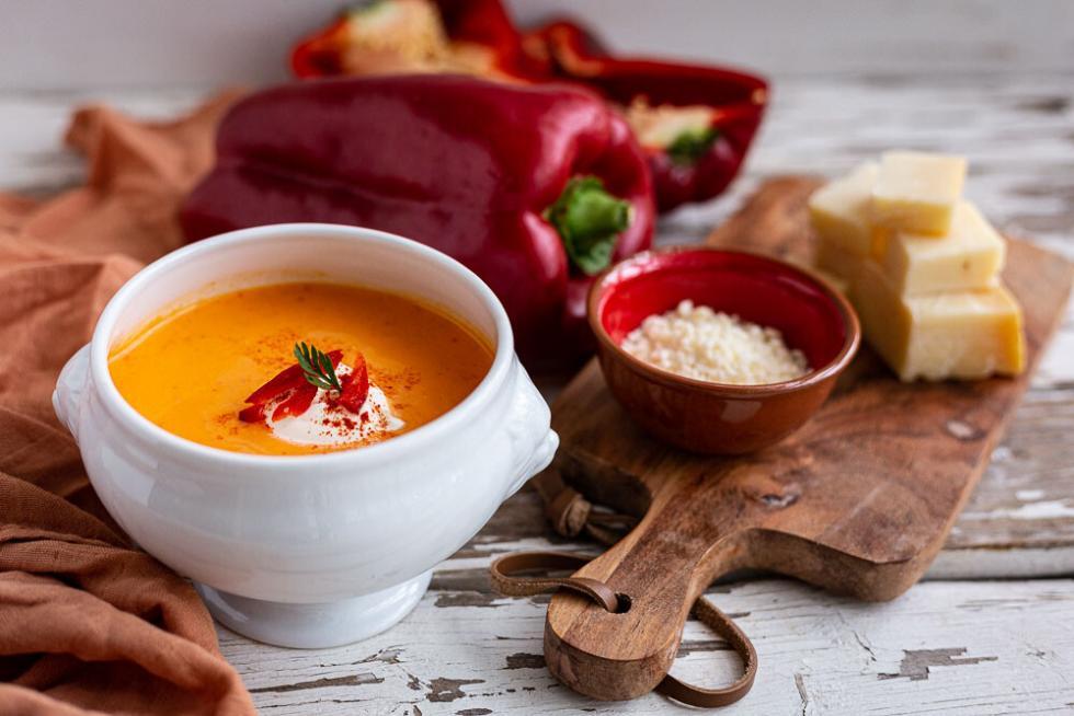 Paprikacremesuppe mit Parmesan aus dem Thermomix