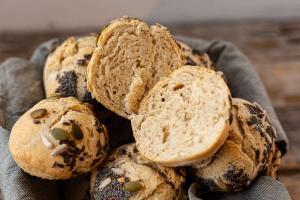 Brötchen angeschnitten